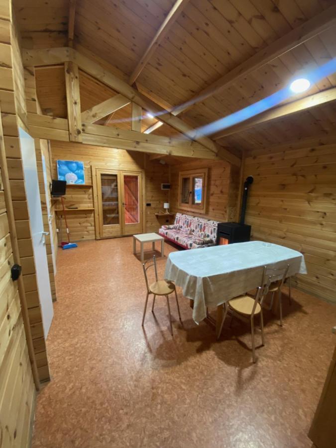 Bungalow&Camping Fuente De Regrustan Graus Exterior foto